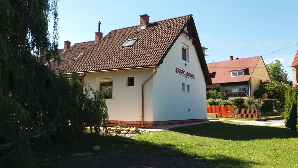 Pongracz Apartman Zirc Exterior photo